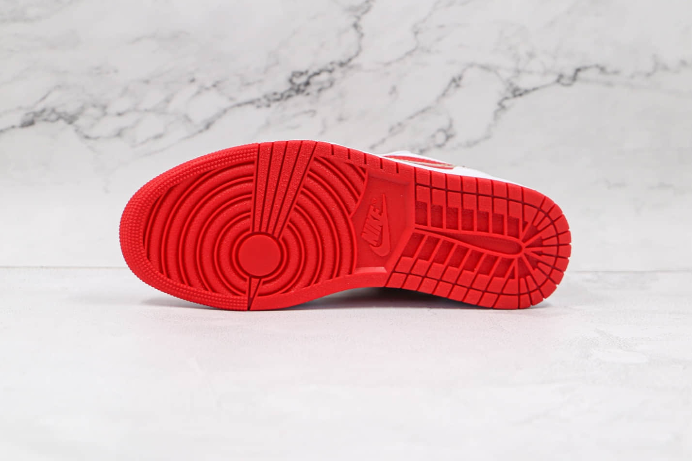 Air Jordan 1 Low SE 'Spades' DJ5185-100 - Limited Edition Sneakers
