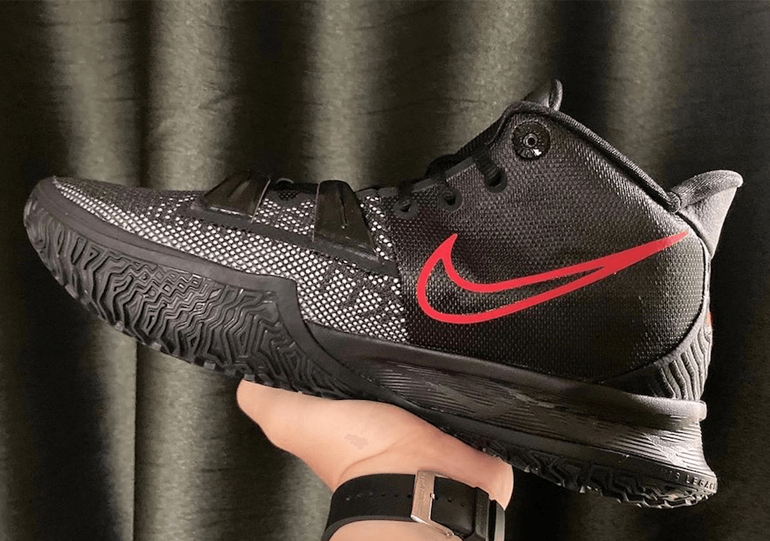 Nike Kyrie 7 Bred CT4080-005: Iconic Style and Supreme Performance
